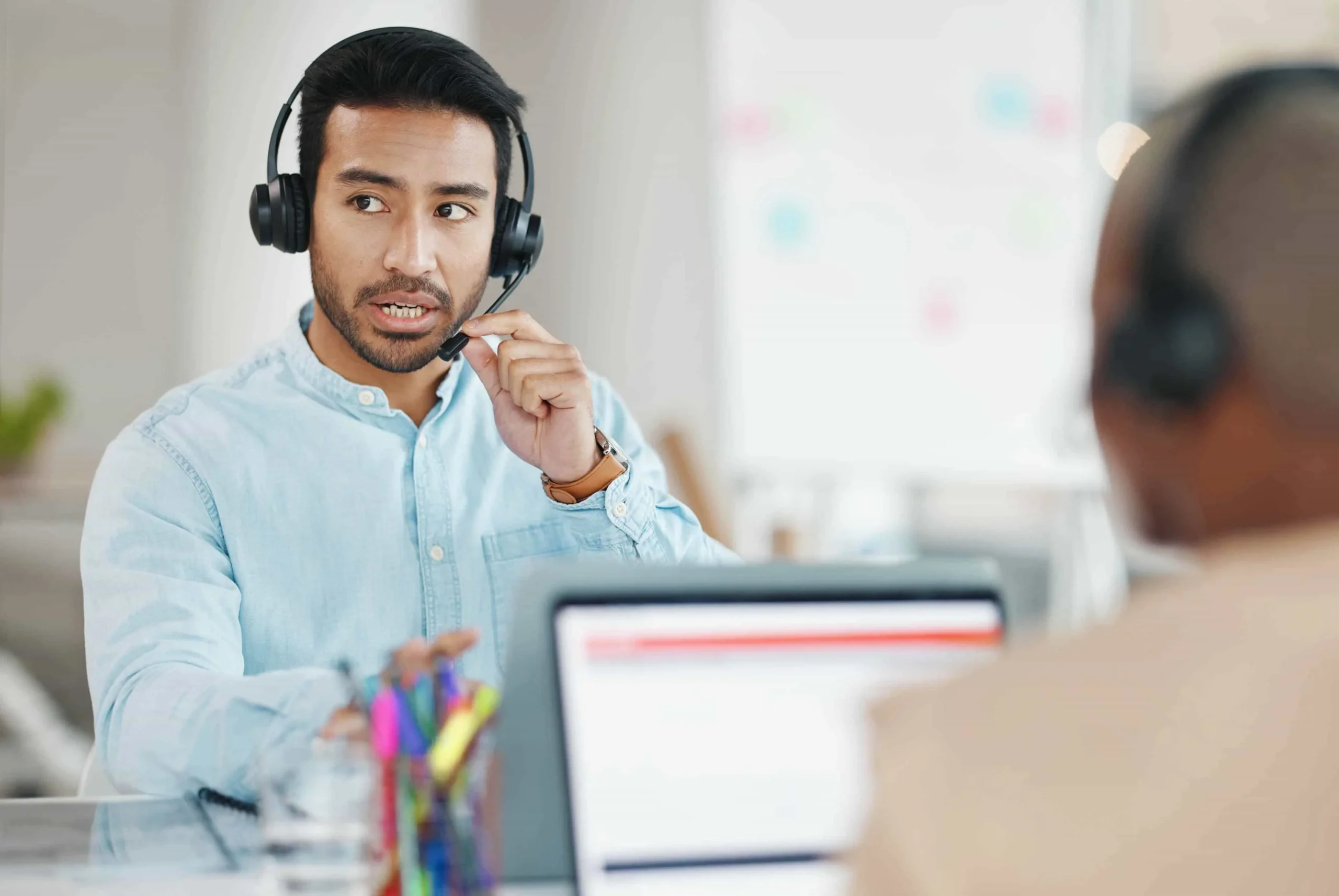 مهارات التواصل الفعال في خدمة العملاء