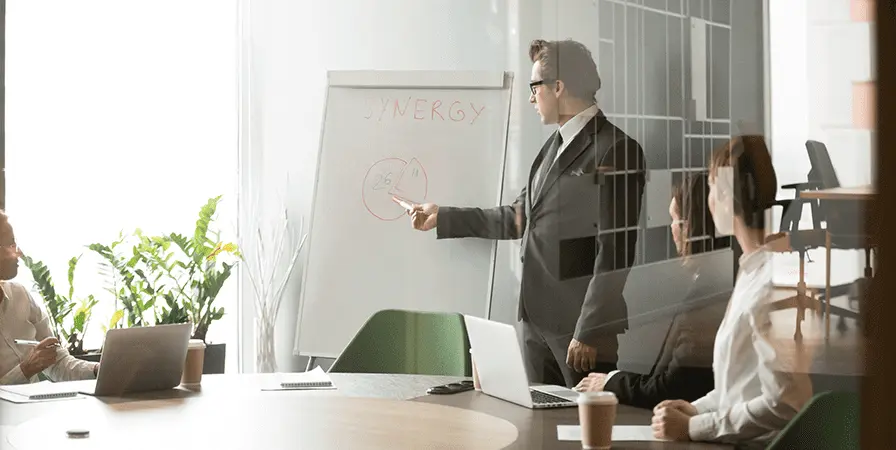 أنواع أهم 5 دورات تدريبية للشركات للارتقاء بالمسؤسسة