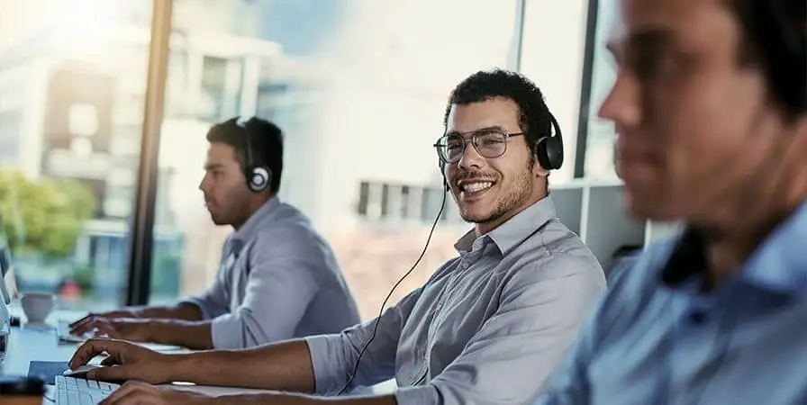 تدريب فريق الكول سنتر الارتقاء بالأداء الوظيفي